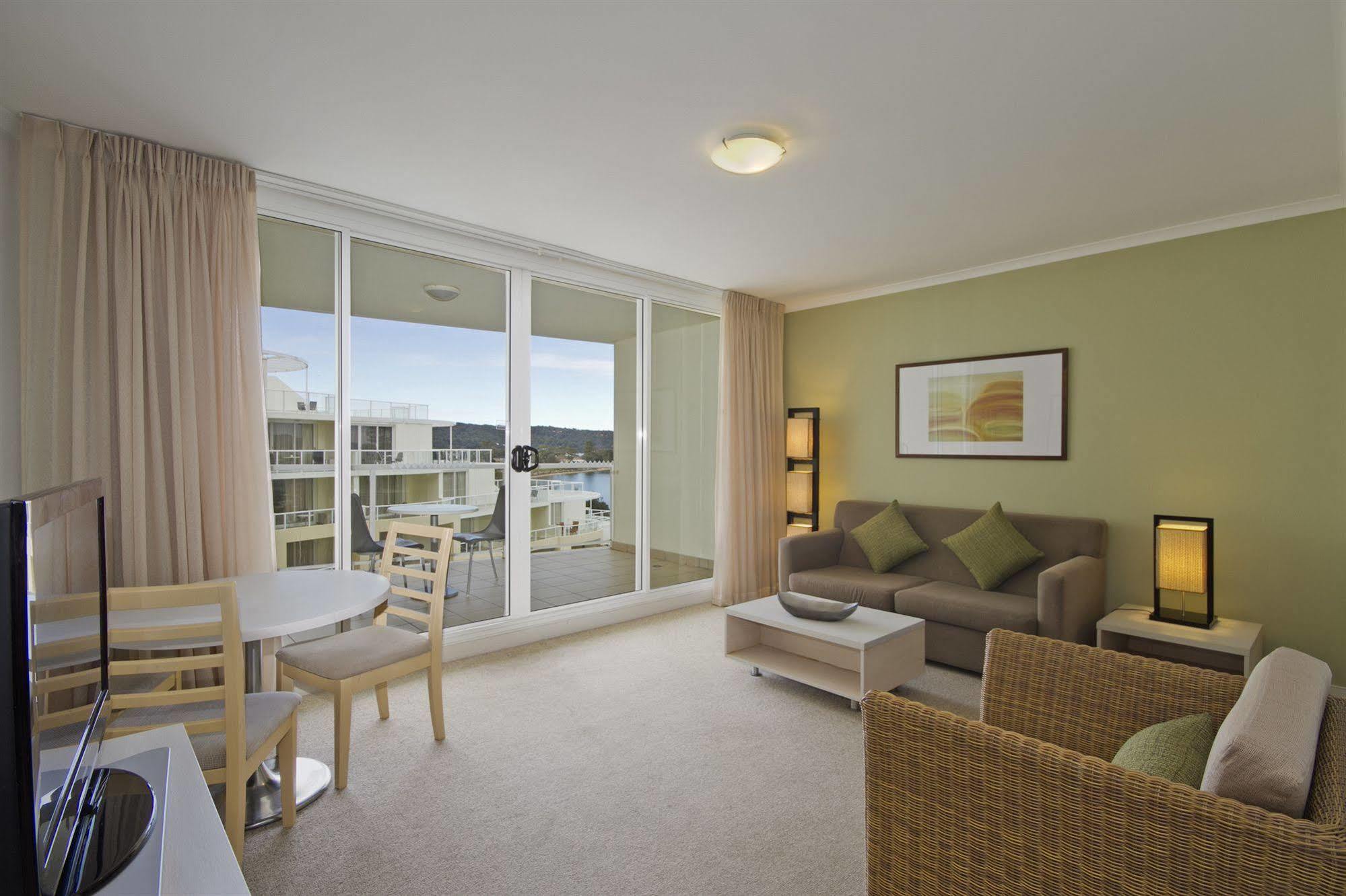 Mantra Ettalong Beach Exterior foto